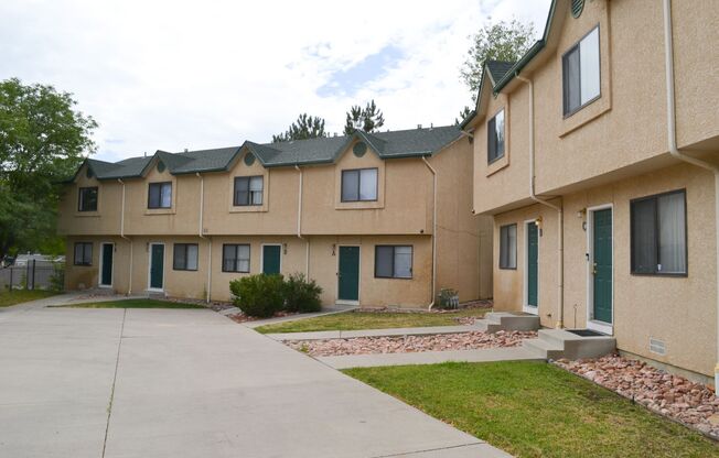 Spacious 2 Bed / 2 Bath Townhomes in East Pueblo!