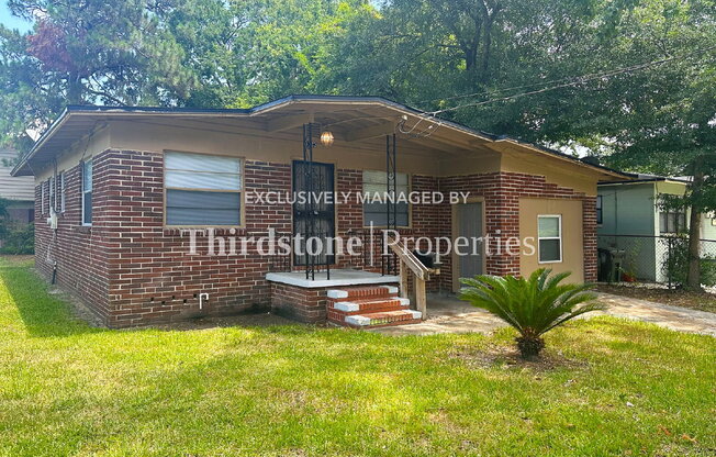 3323 MARTHA ST