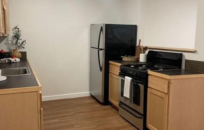 1 bed, 1 bath, 720 sqft, $1,289, Unit BOU-204