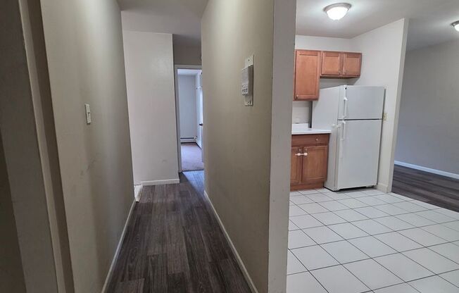 1 bed, 1 bath, $1,195, Unit 308
