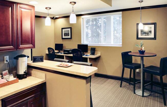 Welcome to Lafayette Towers