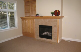 2 beds, 2.5 baths, $2,395, Unit 1528