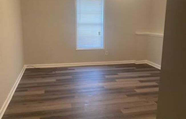 4 Bed /2.5 Bath House for Rent in Stone Mountain!!!!!!!!