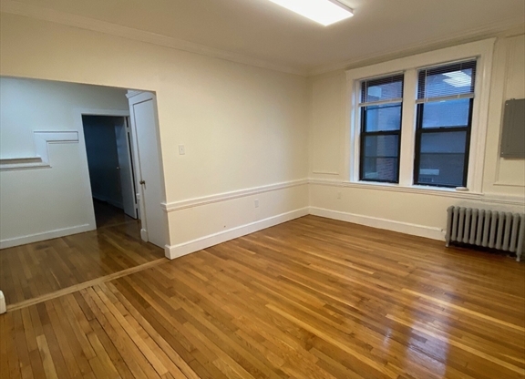 2003 Commonwealth Ave