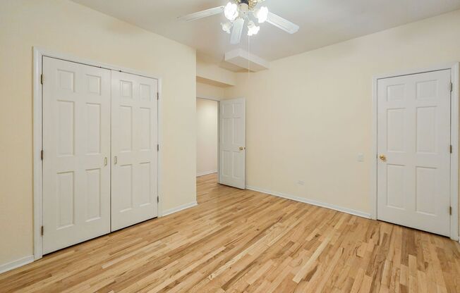 2 beds, 1 bath, 1,050 sqft, $2,695, Unit 2320-G