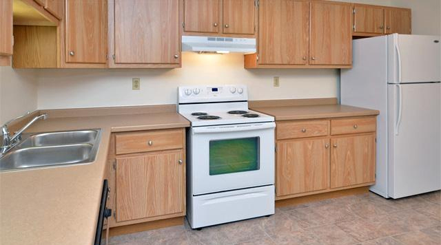 2 beds, 1 bath, $1,045, Unit 601-07