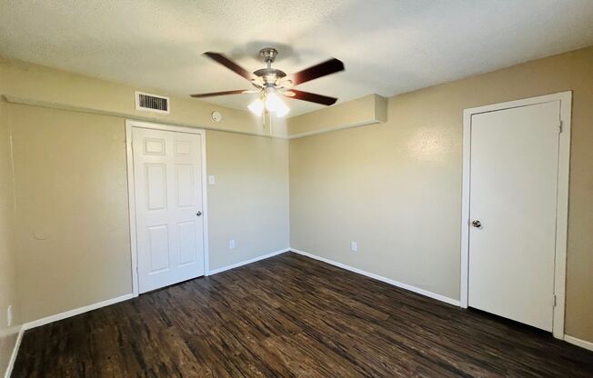 1 bed, 1 bath, 666 sqft, $1,175, Unit 2-208