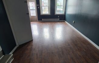 Come check out this cute and cozy house!