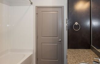 1 bed, 1 bath, 588 sqft, $1,525, Unit 311