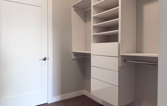 2 beds, 2.5 baths, 1,505 sqft, $2,999, Unit 839 - 531