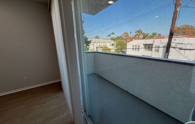 1 bed, 1 bath, 695 sqft, $2,148, Unit 210