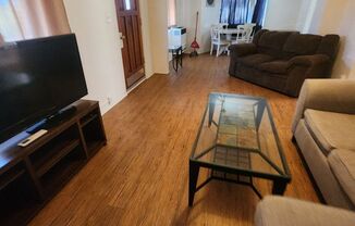 1 bed, 1 bath, $1,050