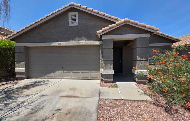 4 Bedroom 2 Bath- Litchfield Park