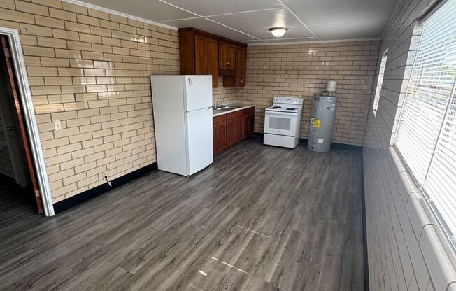 380 QUILL AVE