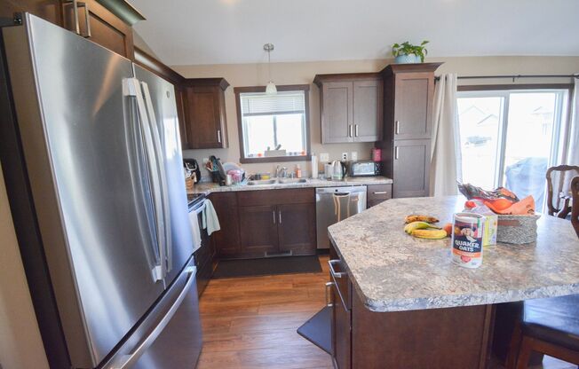 Beautiful and Spacious 4 Bedroom 3 Bath Available For Rent!