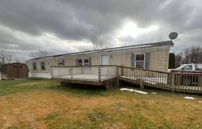 2 Bed 2 Bath Mobile Home MOVE IN READY!!!