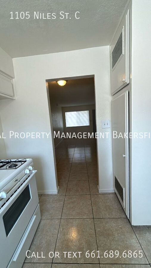 1105 NILES ST