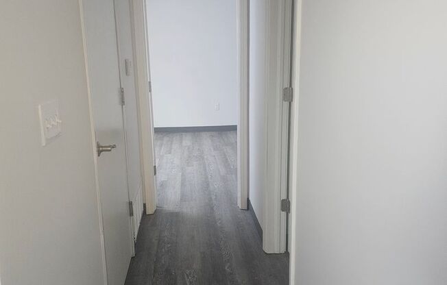 1 bed, 1 bath, 625 sqft, $775, Unit 3717 N2