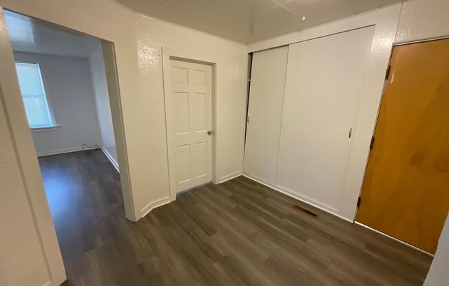 604 Adams Ave.