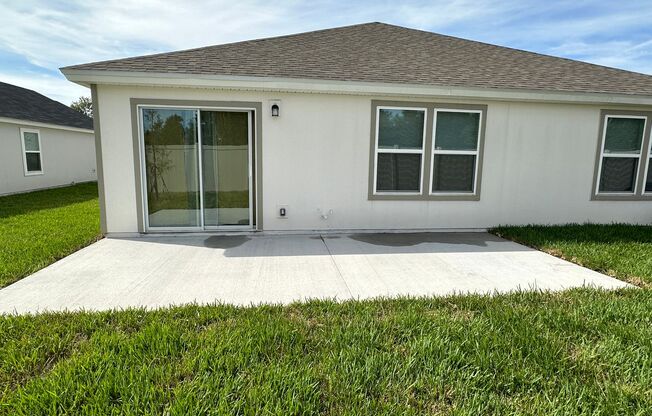 3 beds, 2 baths, $1,995