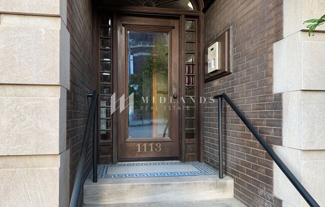 Charming Downtown Condo