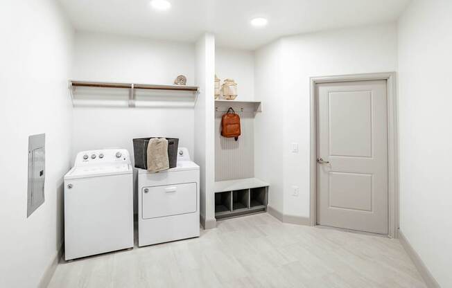 Alys Crossing Washer Dryer