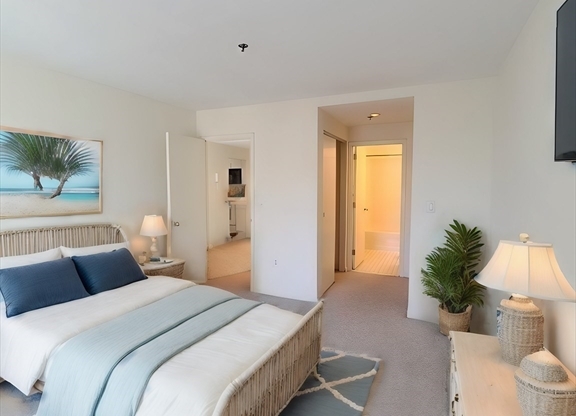 1 bed, 1 bath, 652 sqft, $3,500, Unit 314