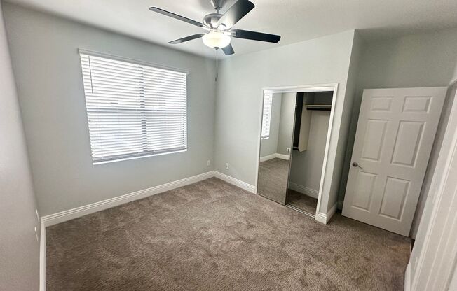 2 beds, 2 baths, 850 sqft, $2,775, Unit 215