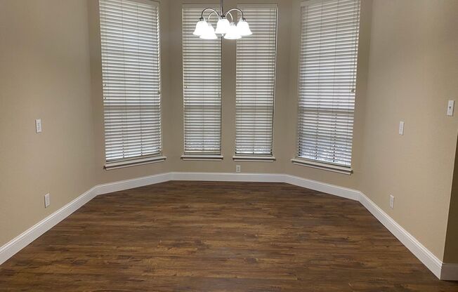 Welcome home to 117 Richardson!