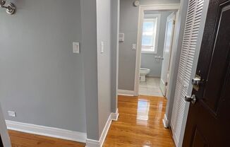 2 beds, 1 bath, $1,450