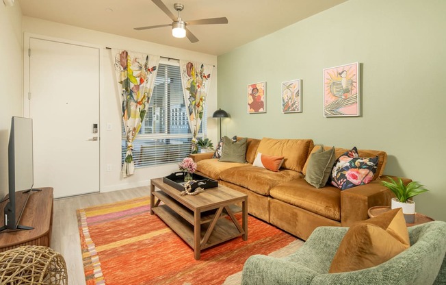 Living Room of One bedroom at Streamliner 16th Apartments in Phoenix Arizona