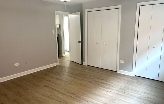 7712 S HARLEM AVE