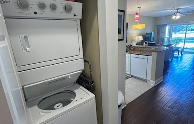 2 beds, 2 baths, $1,800