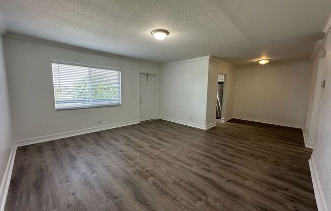 2 beds, 2 baths, 900 sqft, $1,995, Unit 302