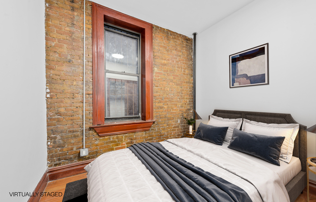 144 W 109 ST