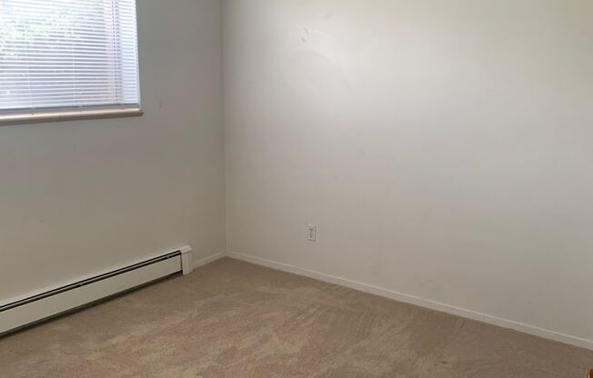2608 House Ave - Capitol Apartments