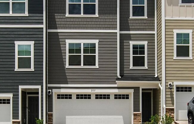 2137 TERRAWOOD DR
