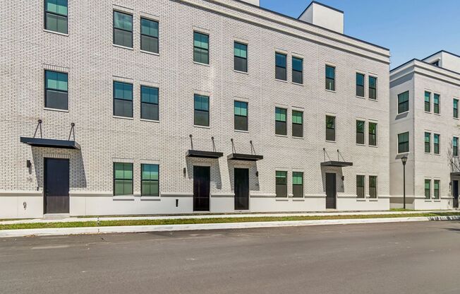 New Construction Townhome For Lease downtown Tampa, Ybor City, Gas Worx