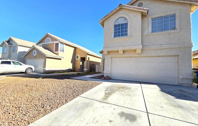 4 Bd Room 2 Story House with Covered Patio