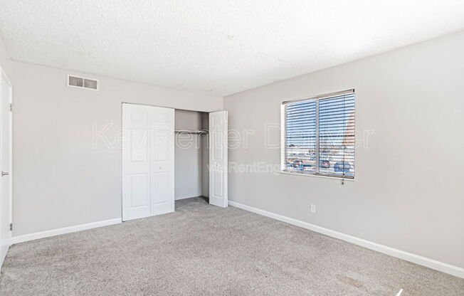 2 beds, 1 bath, 813 sqft, $1,325, Unit 6208