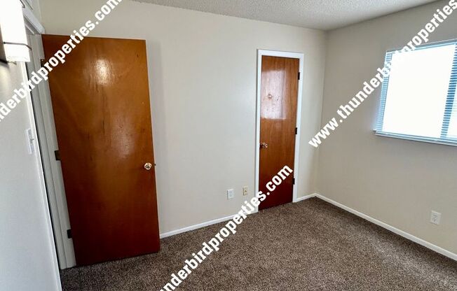 3 beds, 2 baths, $1,700