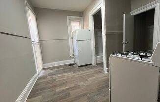 1 bed, 1 bath, $900, Unit 1