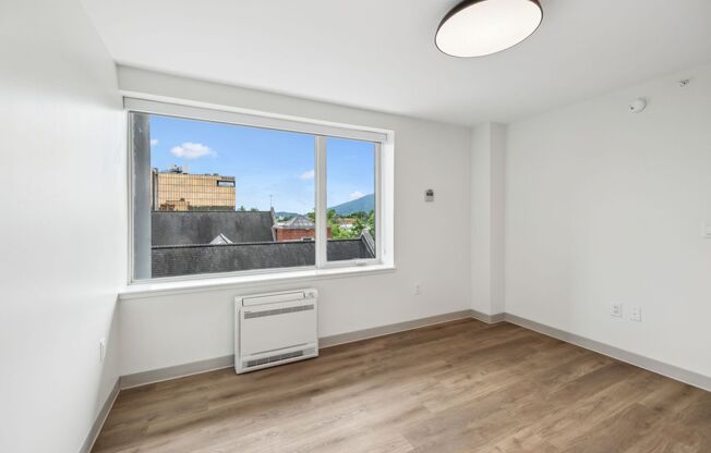 2 beds, 2 baths, 755 sqft, $1,869, Unit 410