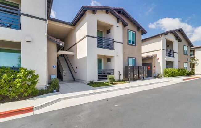 2 beds, 2 baths, 798 sqft, $2,795, Unit 6203