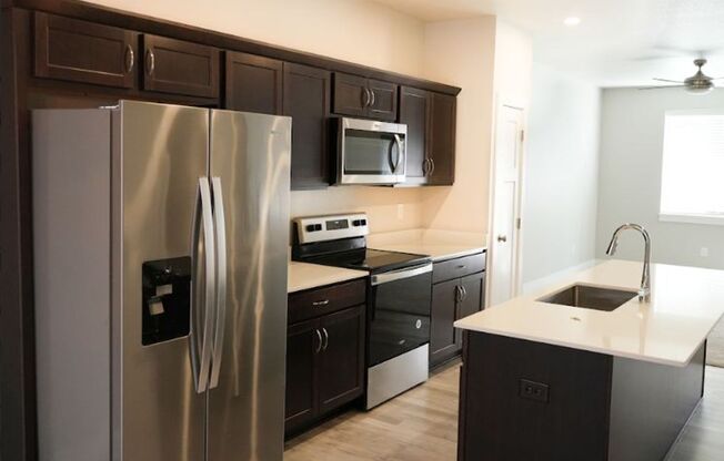Modern 3-Bedroom Ranch in Grimes – Available June!