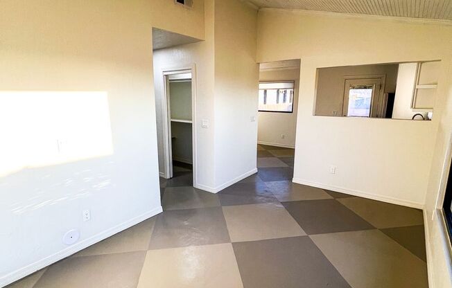 One bedroom Apartment Near Downtown/Medical Complex