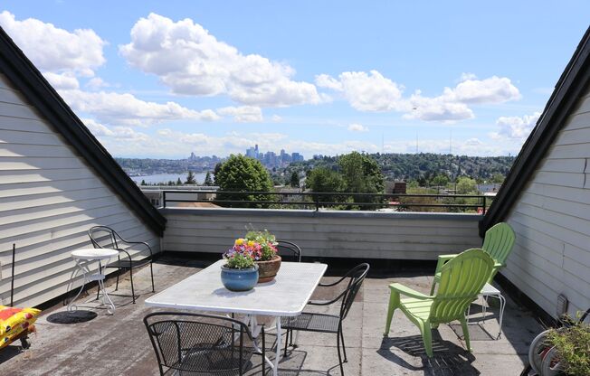 2 beds, 1 bath, 750 sqft, $2,495, Unit 201