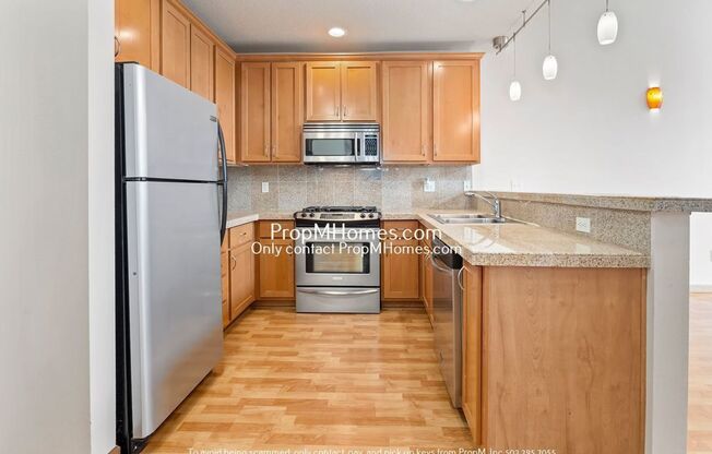 2 beds, 2 baths, $1,999, Unit 287 NE 3rd Street - 309