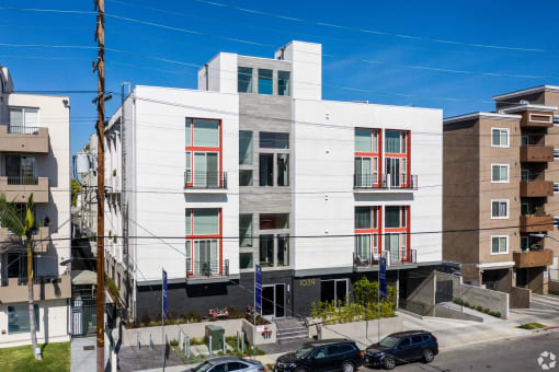 Elegant Exterior View at 1039 S. Hobart Blvd. Koreatown/Los Angeles, CA, California, 90006