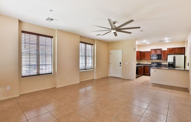 3 bed/2.5 bath Condo in Gilbert’s Lofts in Power Ranch